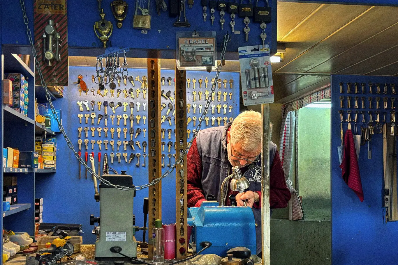 Lock repair